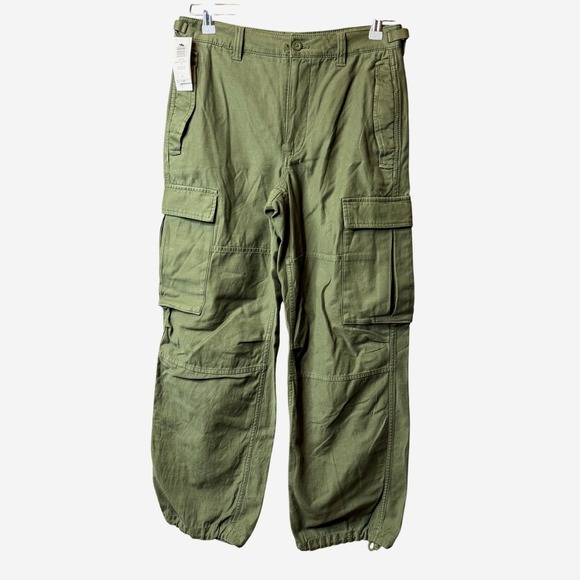Aritzia TNA Supply Cargo Pant in Army Green Size 6 NWT - Picture 3 of 8